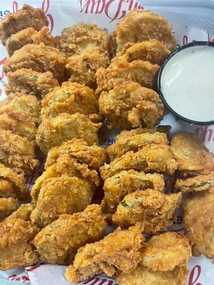 Thee Spott Lounge & Grill