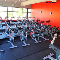 Gold S Gym Closed 37 Photos 140 Reviews Gyms 401 Photo Of Gold S Gym Seattle Wa United States