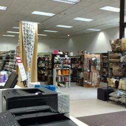Loomcraft Fabric Outlet - 18 Reviews - Fabric Stores - 645 Lakeview