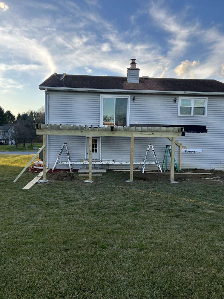 image of business Evergreen Custom Carpentry