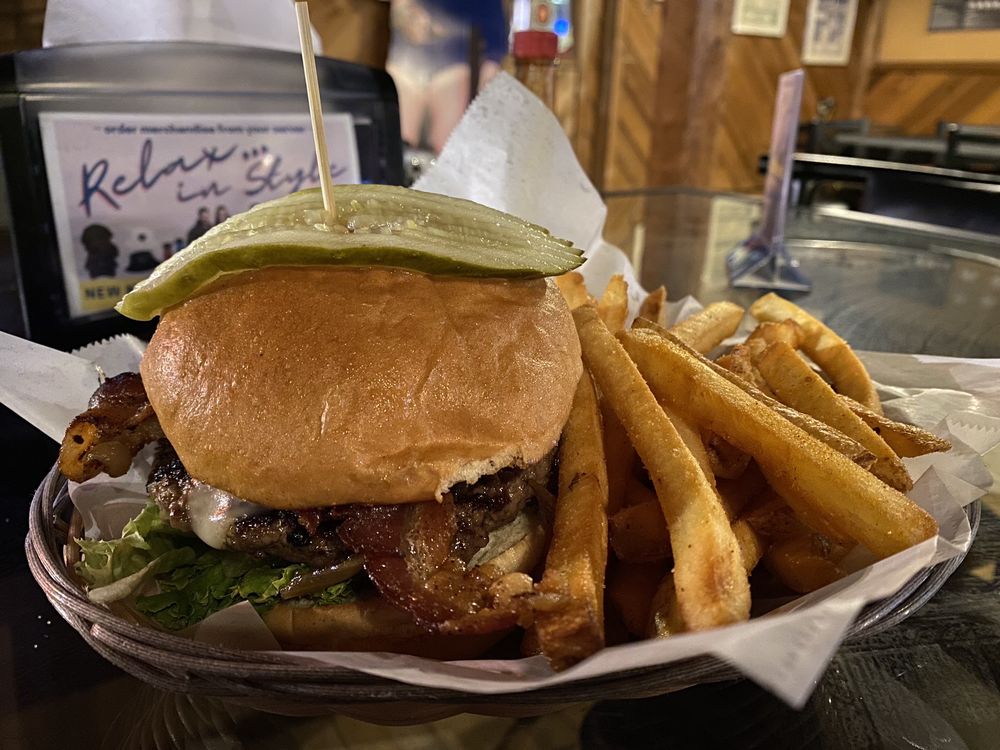 Kiniski's Reef Tavern