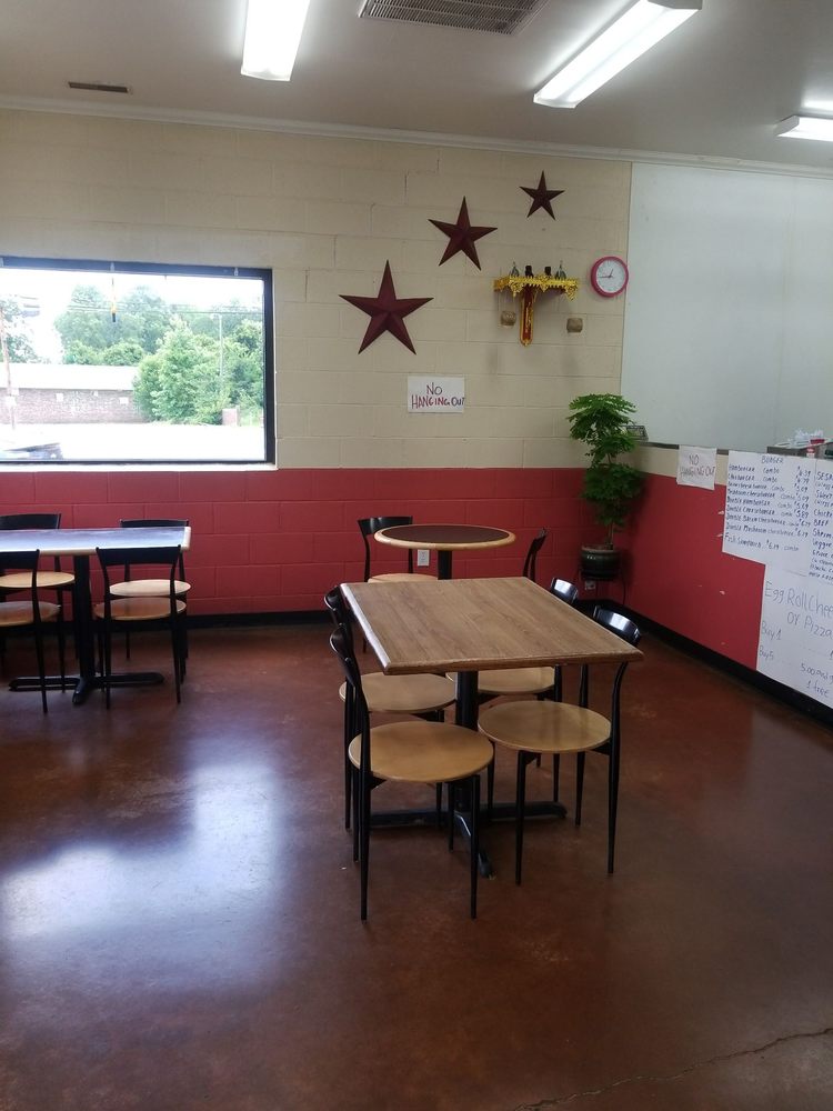 Mama Noi’s Restaurants 7856 US Highway 52 S, Morven, NC