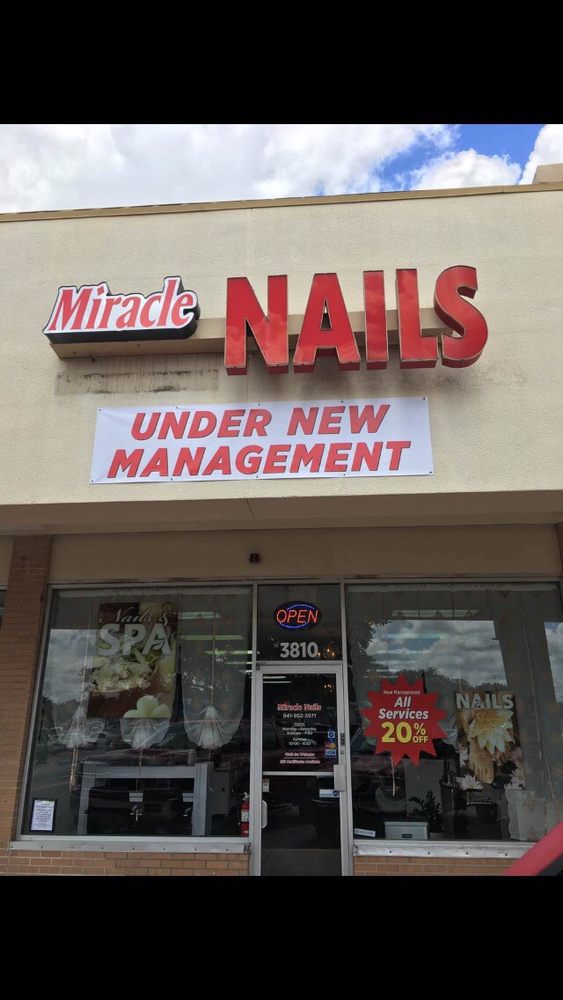 MIRACLE Nails & Spa 22 Photos Nail Salons 3810 S Tuttle Ave