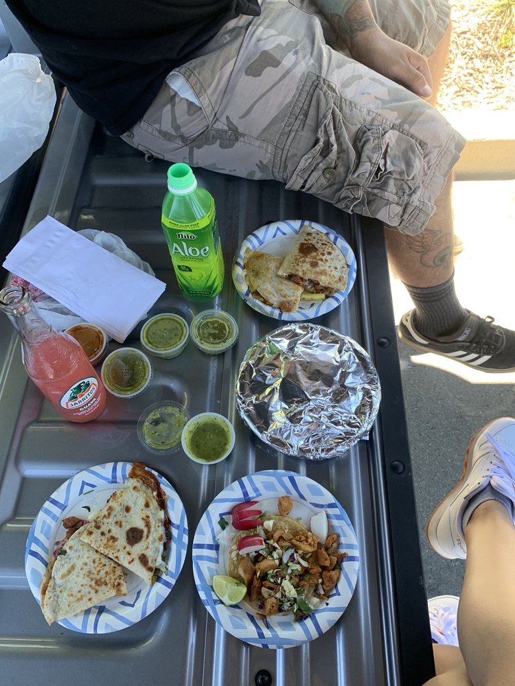 Tacos y Hamburgesas Toluco