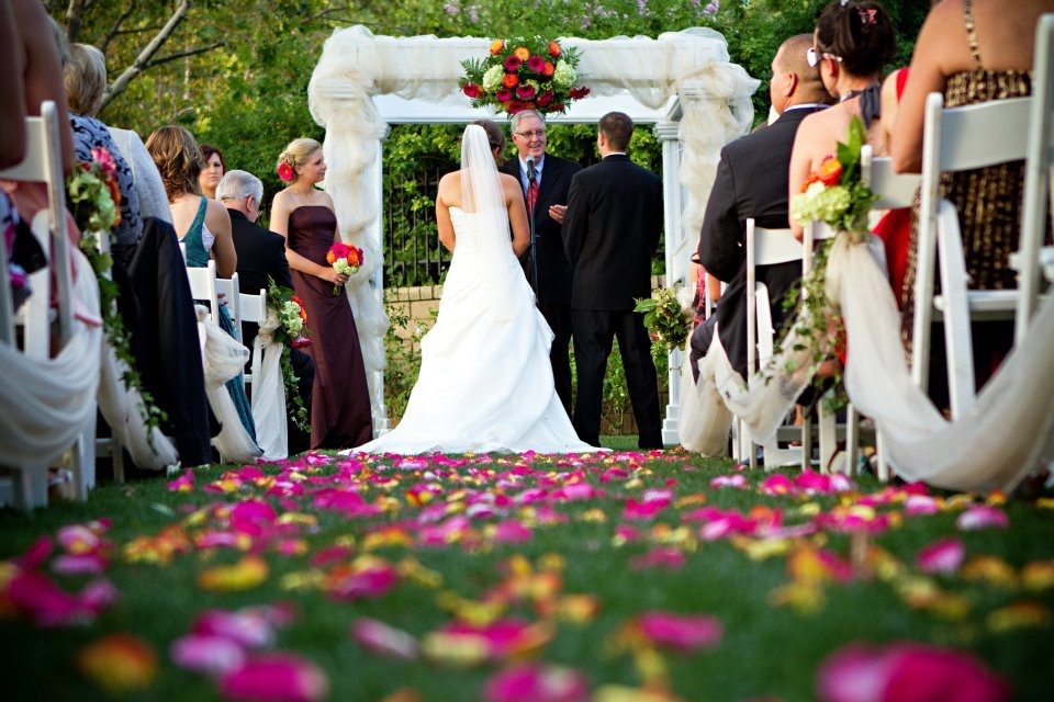 Tux & Veils