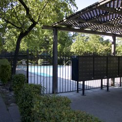 Country Club Village - 20 Photos - Apartments - 2733 Country Club ... Country Club Village - 20 Photos - Apartments - 2733 Country Club ...