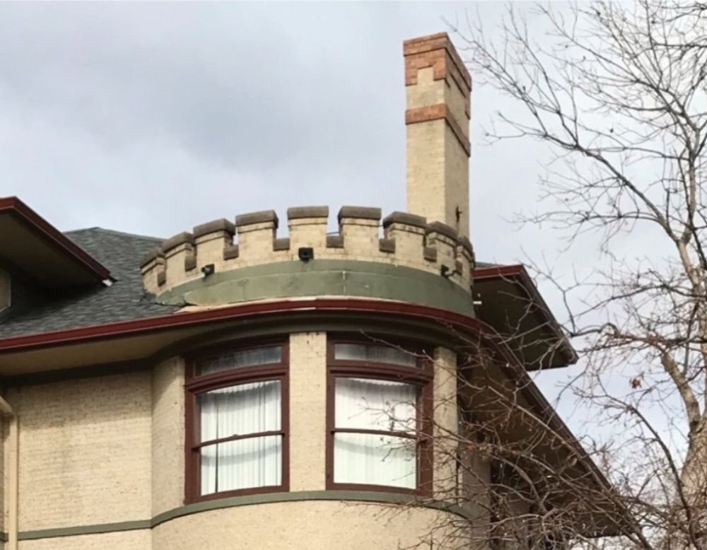 Alvarez Roofing And Gutters