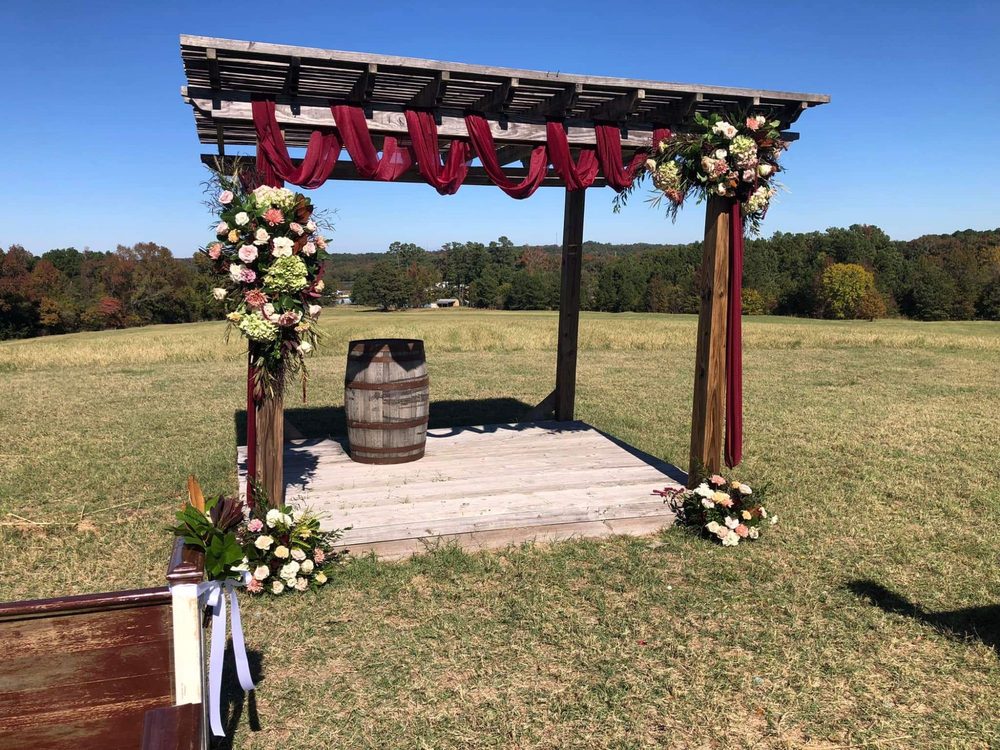 Simply Yours by Design Weddings and Events