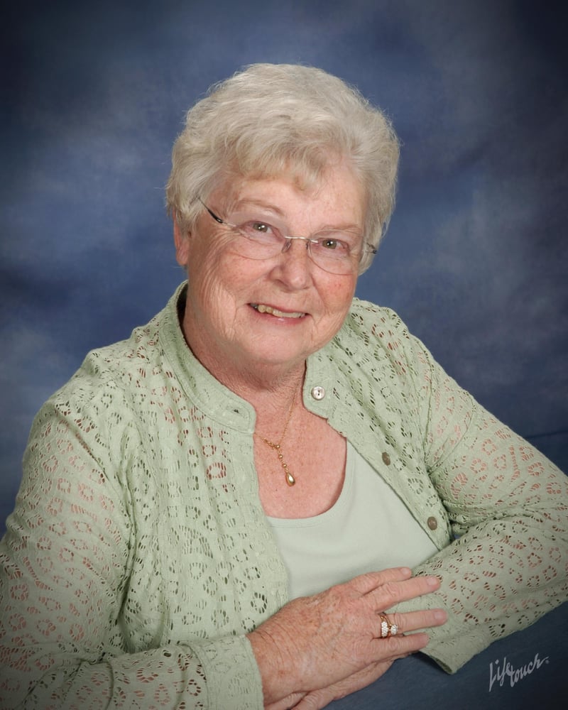 Patricia Donahue Real Estate Agents 10176 E Petroglyph Pl, Gold