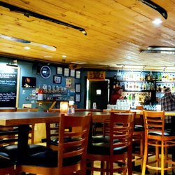 Brewster River Pub Brewery 74 Photos 101 Reviews Burgers Photo Of Brewster River Pub Brewery Jeffersonville Vt United States Cozy