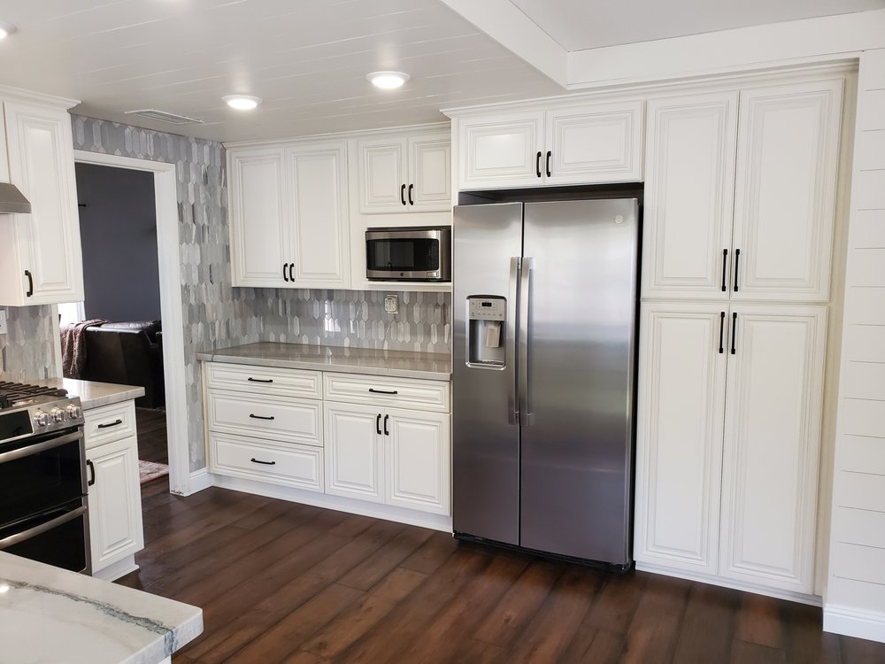 image of business Specialist N Flooring