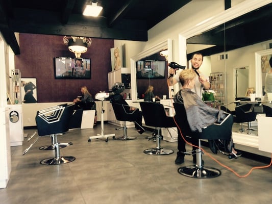 Loran Loran Hair - Hair Salons - 73-200 El Paseo, Palm Desert, CA