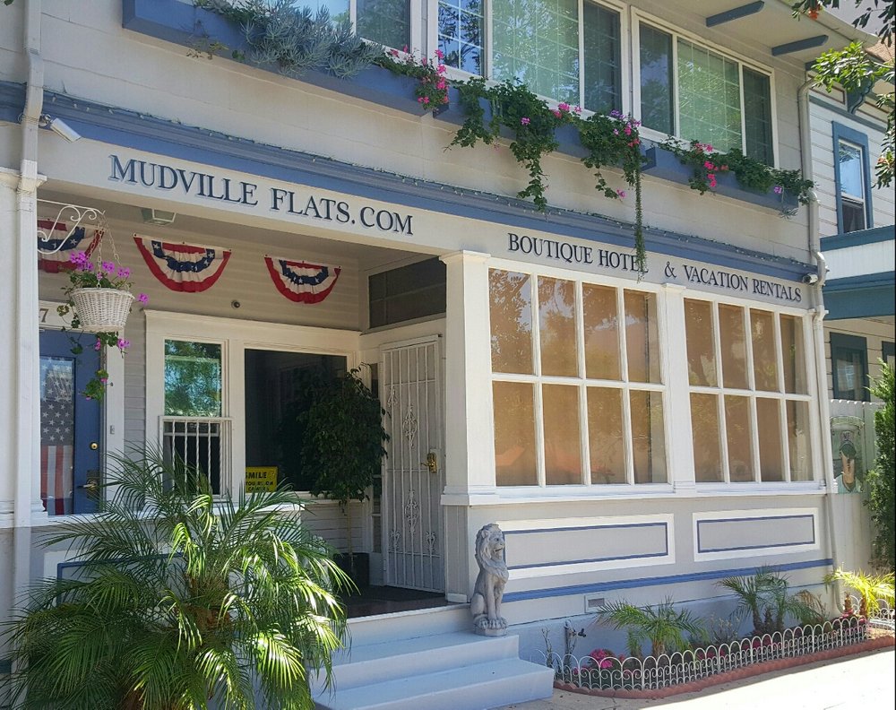 Mudville Flats Boutique Hotel Mudville Flats Boutique Hotel