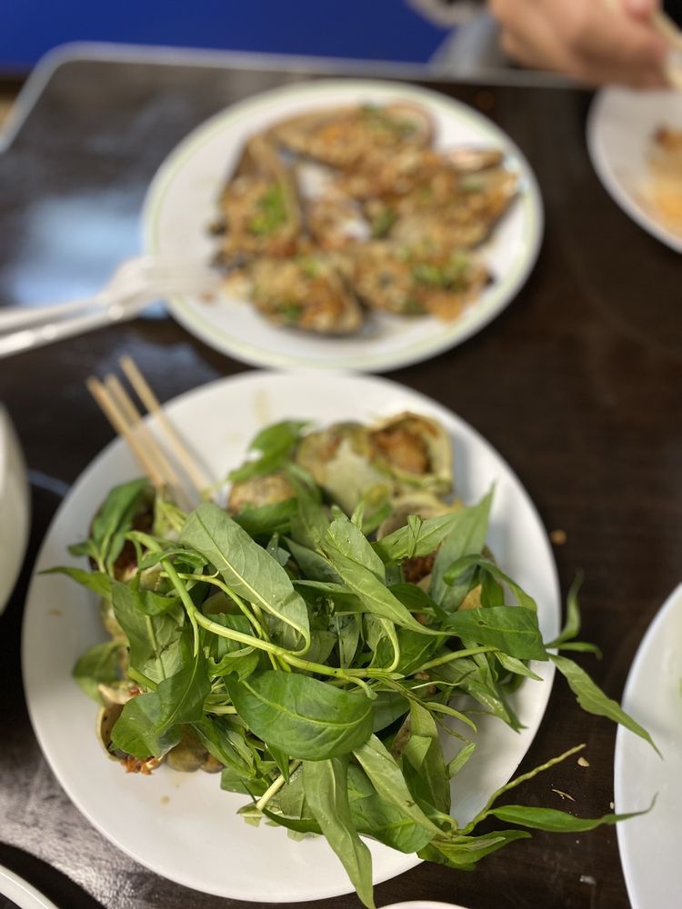 Vinh Long Food To Go
