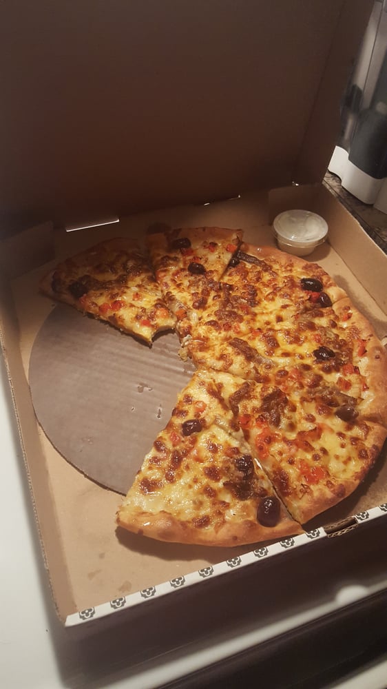 Sarpino’s Pizzeria 19 Reviews Pizza 816 Walnut Pl, Chaska, MN