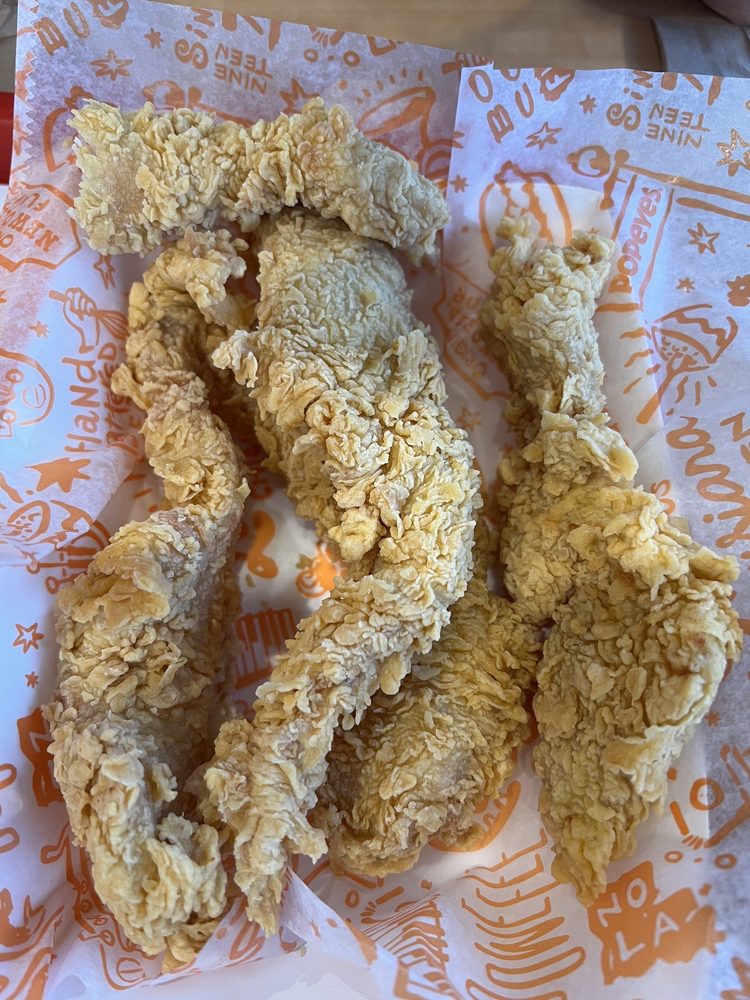 Popeyes Louisana Kitchen, Fort Wayne Roadtrippers