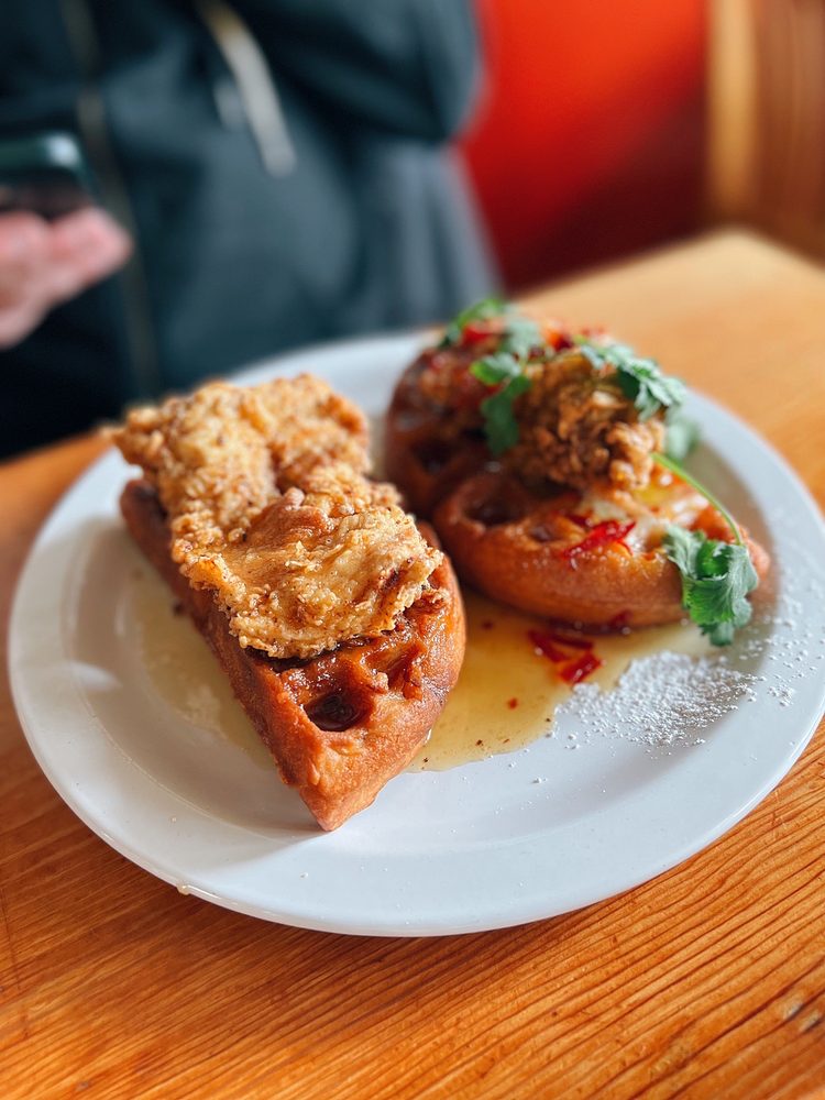 Flattop & Salamander