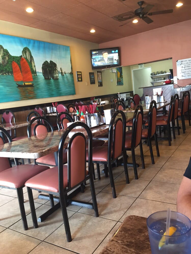 Hien Vuong 18 Photos & 24 Reviews Vietnamese 2525 Westminster Ave