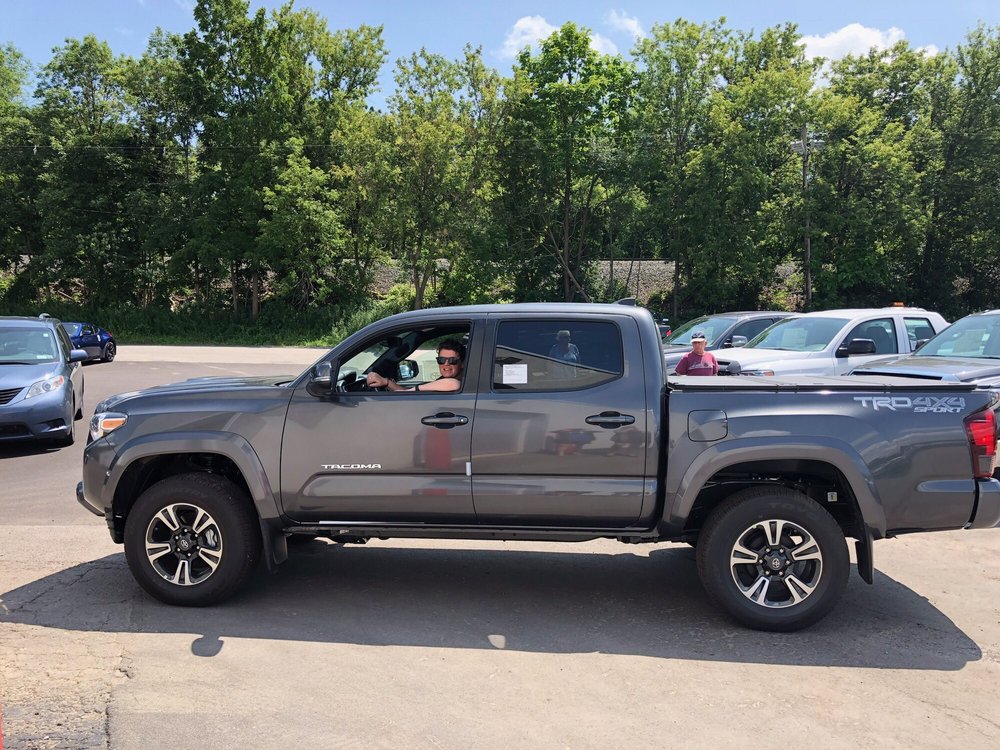 Toyota Dealers Rochester Ny >> Yelp Reviews For Hoselton Toyota 23 Reviews New Car Dealers Toyota Dealers Rochester Ny >> Yelp Reviews For Hoselton Toyota 23 Reviews New Car Dealers