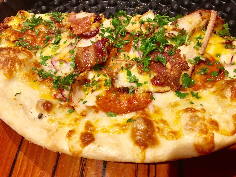 avalanche pizza yelp