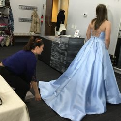 used homecoming dresses near me