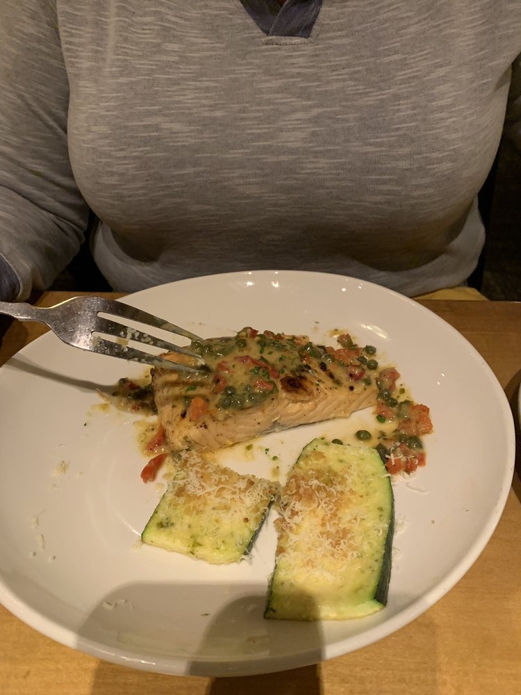While My Date Loved The Italian Salmon Filet I Found En