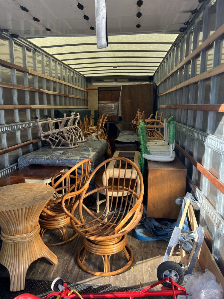 McDuffie Moving and Hauling