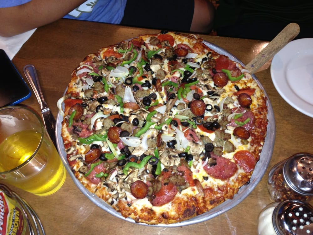 Round Table King Arthur Pizza W Side Anchovies Yelp Photo Of Giovanni Pastrami Honolulu Hi United States Round Table King Arthur