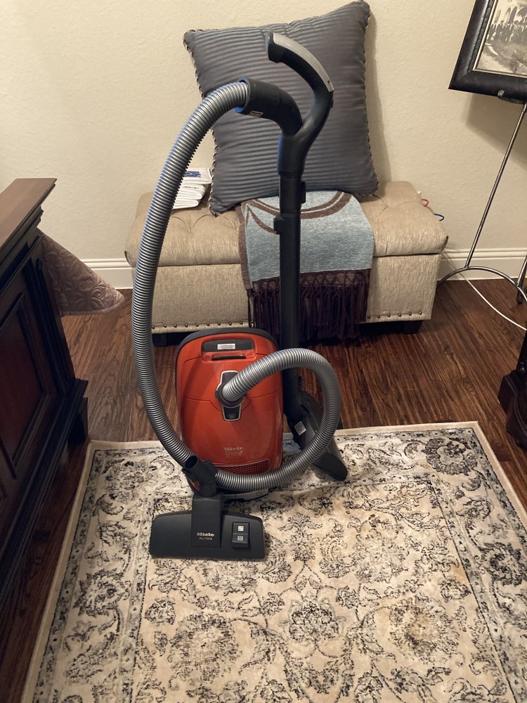 Broadway Vacuum