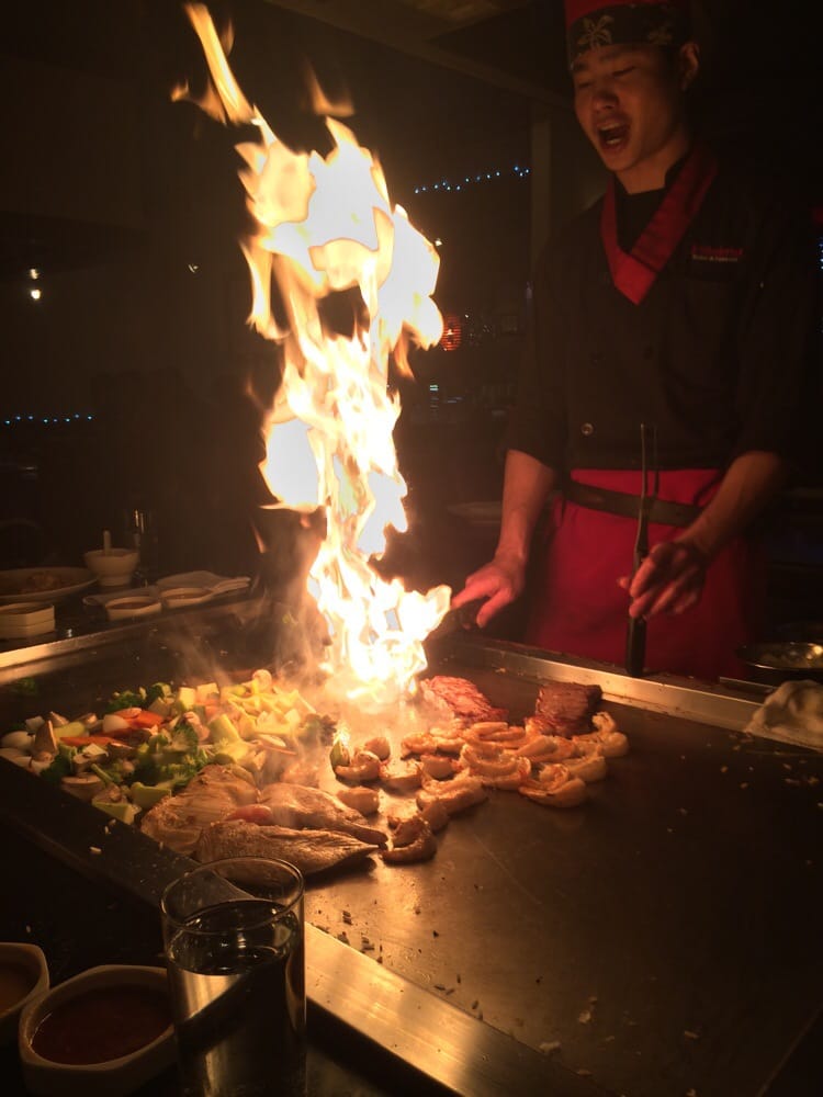 Fire Lol One Of My Personal Favorite Hibachi Grill Tricks Yelp 254 Photos For Yokohama Anese Restaurant