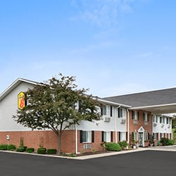 Super 8 By Wyndham Washington Hotels 2081 Eckelkamp Court Photo Of Super 8 By Wyndham Washington Mo United States
