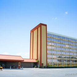 Charleston Airport Hotel 10 Photos Hotels 5991 Rivers Ave Photo Of Charleston Airport Hotel North Sc United States