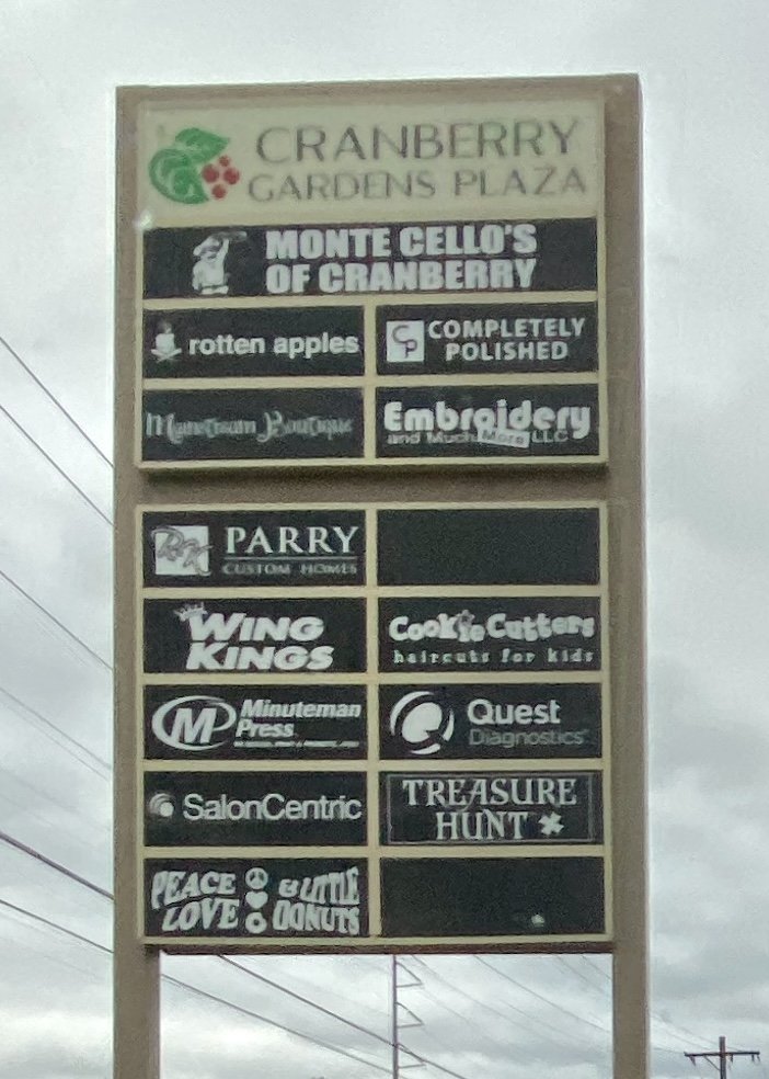 Cranberry Gardens Plaza