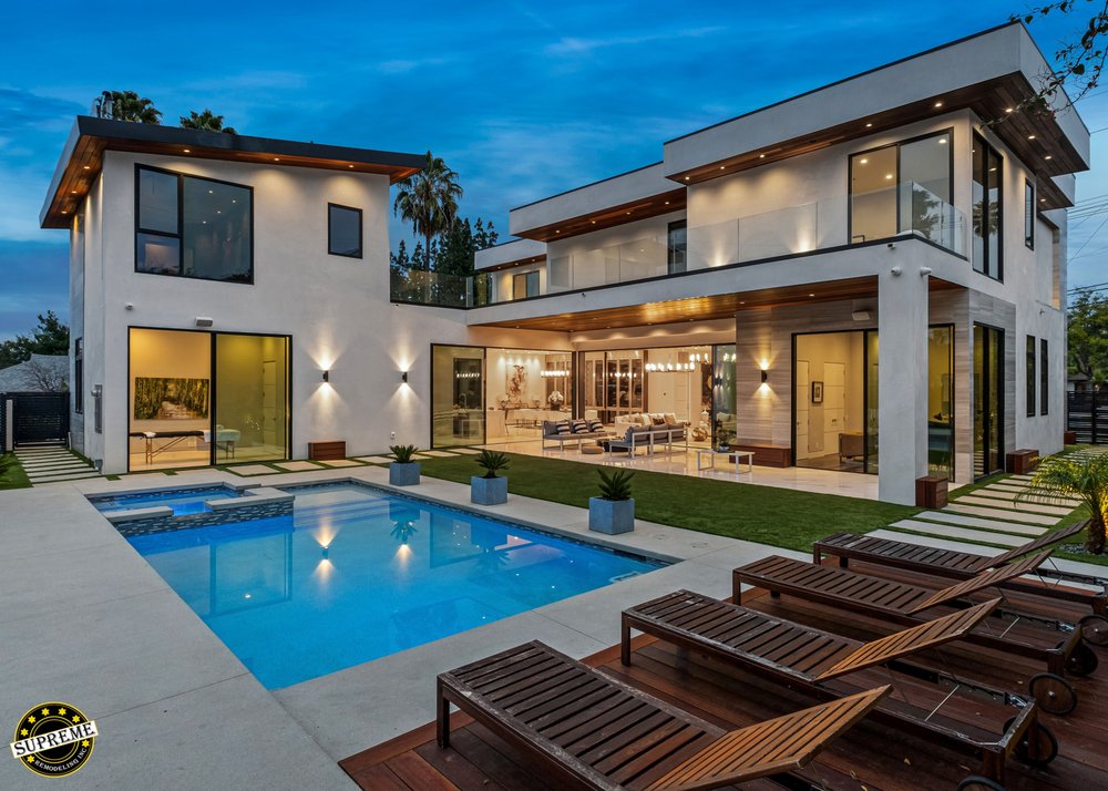 image of business Supreme Remodeling