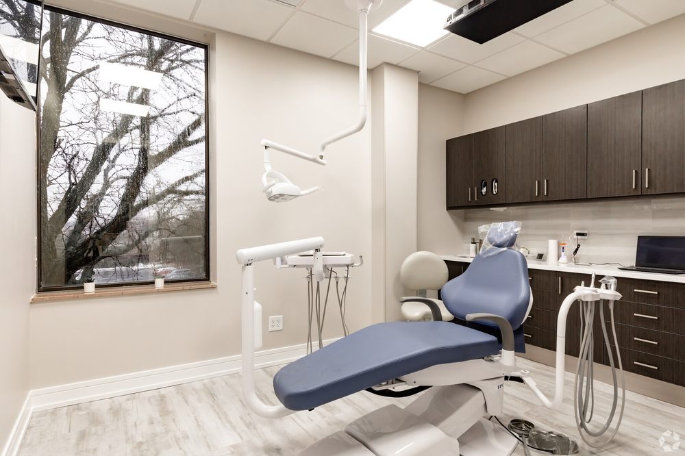 image of business Acacia Family Dental