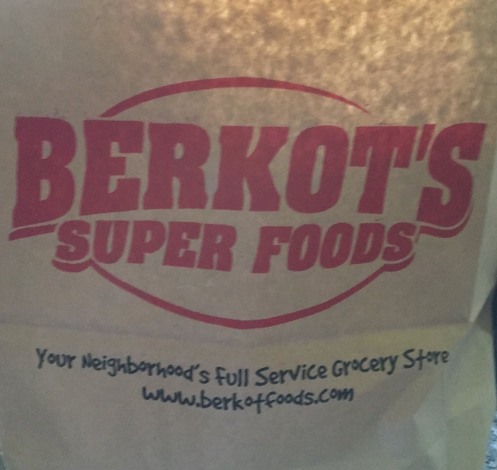 Berkot’s Super Foods Grocery 100 S Broadway St, Coal City, IL