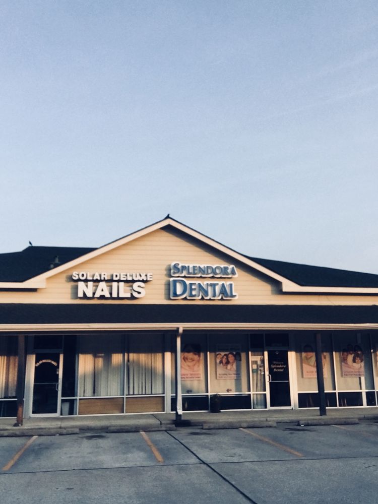 image of business Splendora Dental