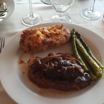 Pier Restaurant 37 Photos 32 Reviews Seafood 401 Bonansinga Photo Of Pier Restaurant Quincy Il United States Pub House Steak With
