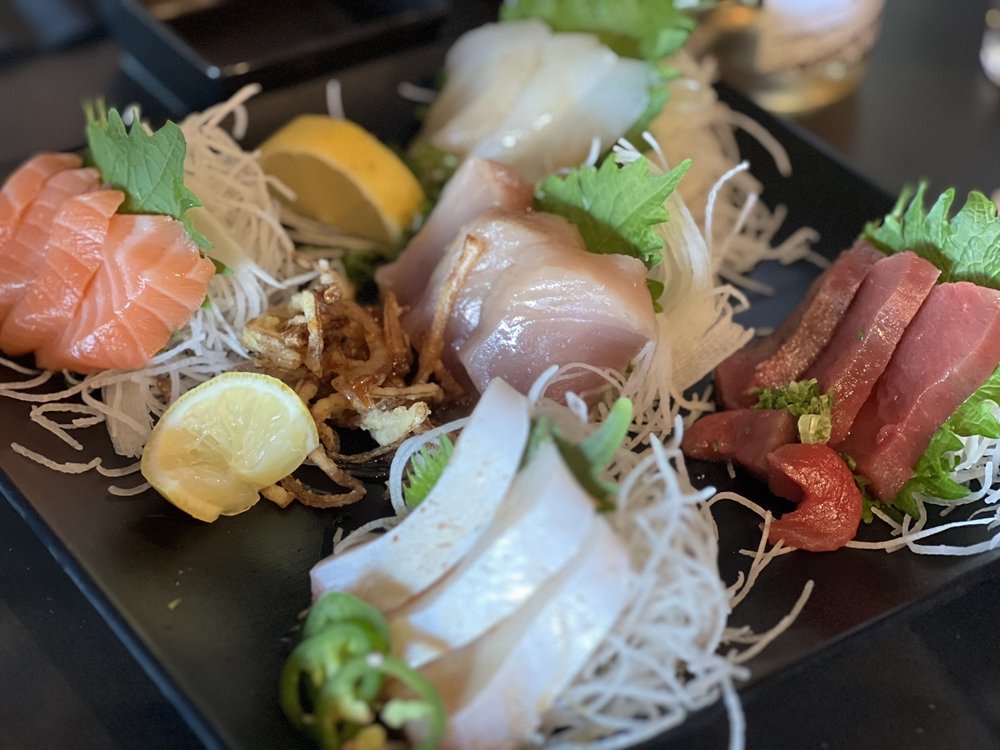 Etcetera Sushi & Thai Bites