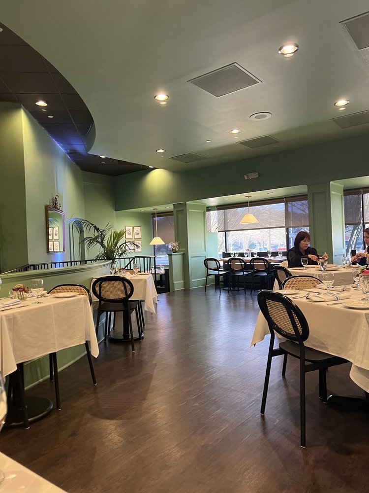 Julep Contemporary Kitchen