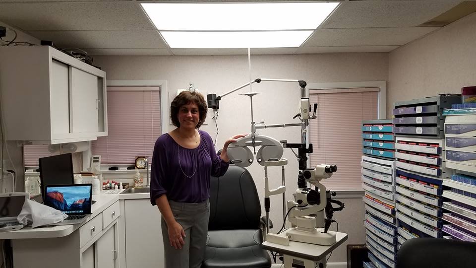 Family Vision Associates Eyewear & Opticians 415 Parsippany Rd