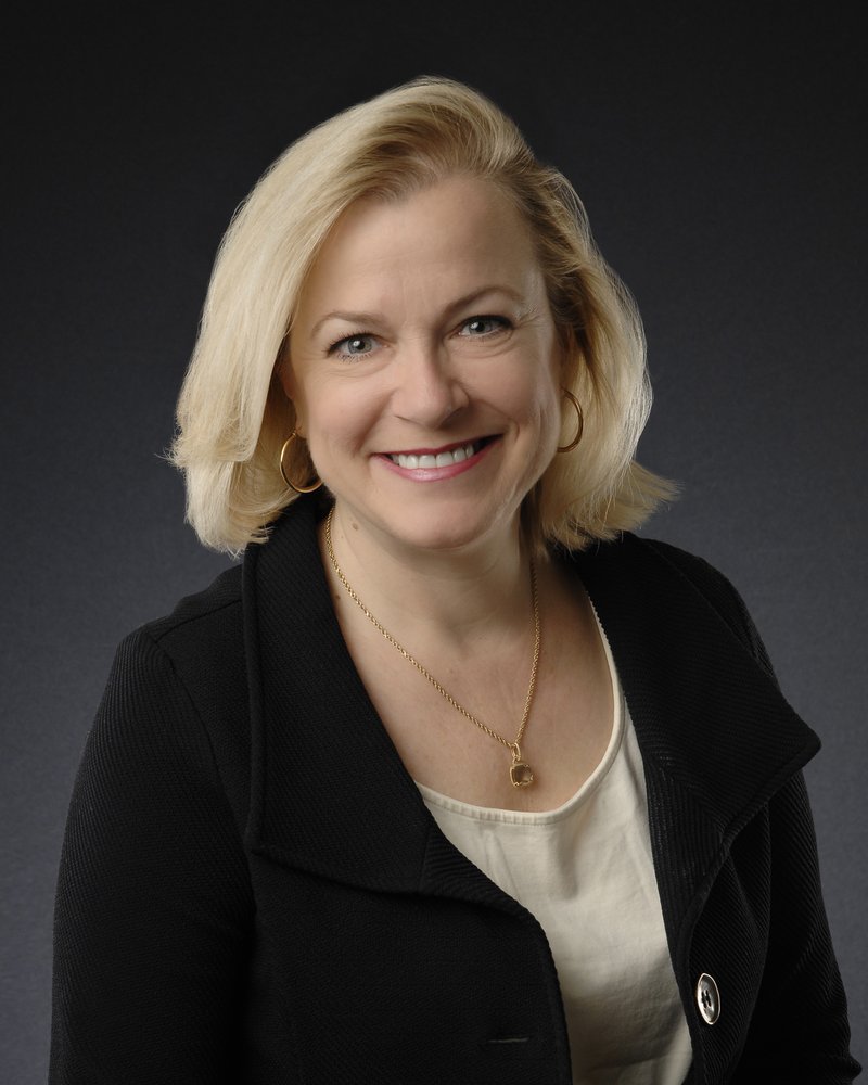 Dee ReidIvester Jackson Christie’s Real Estate Agents 6100