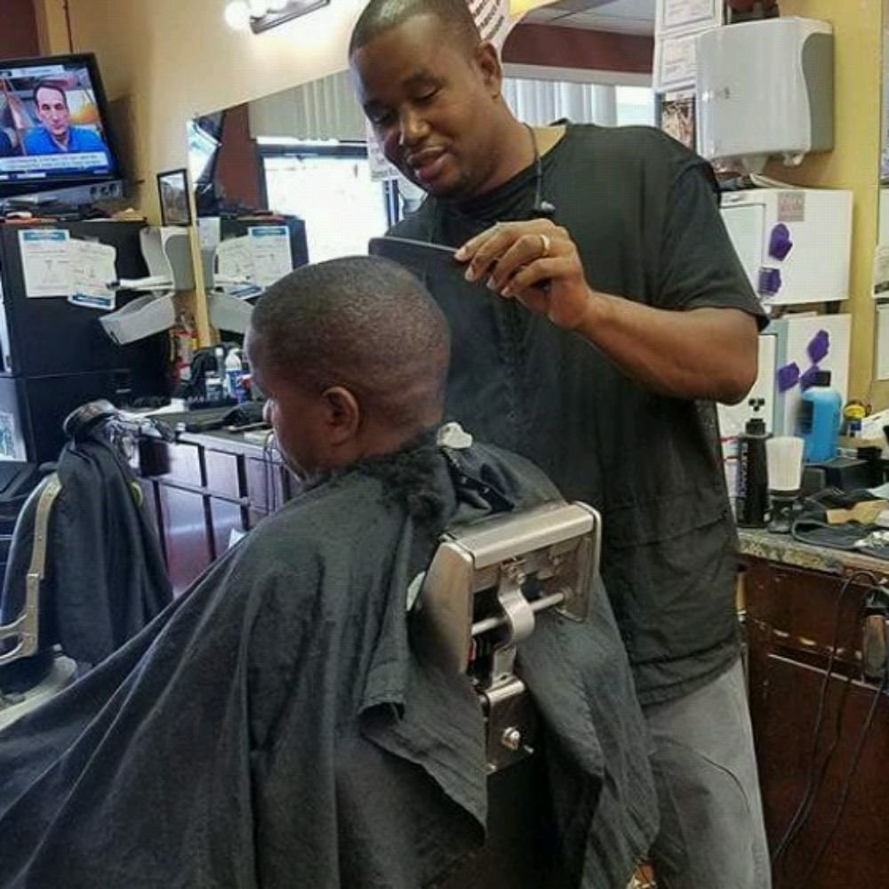 New Urban Barber & Beauty 11 Photos Hair Salons 414 NW Englewood Rd, Kansas City, MO